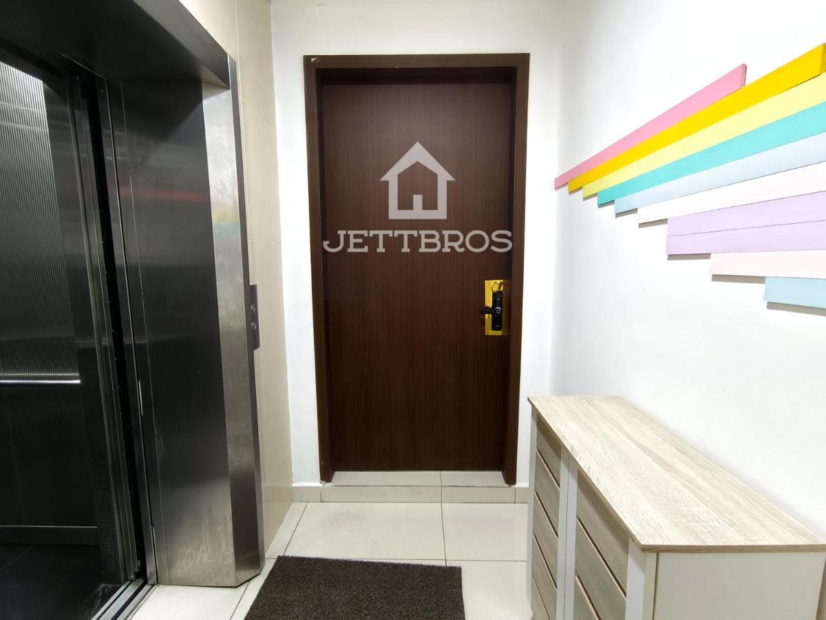 Ksl D'Esplanade By Jettbros Johor Bahru Lejlighed Eksteriør billede